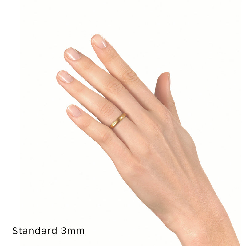 Gold and Platinum Ring with Stone (Japanese)