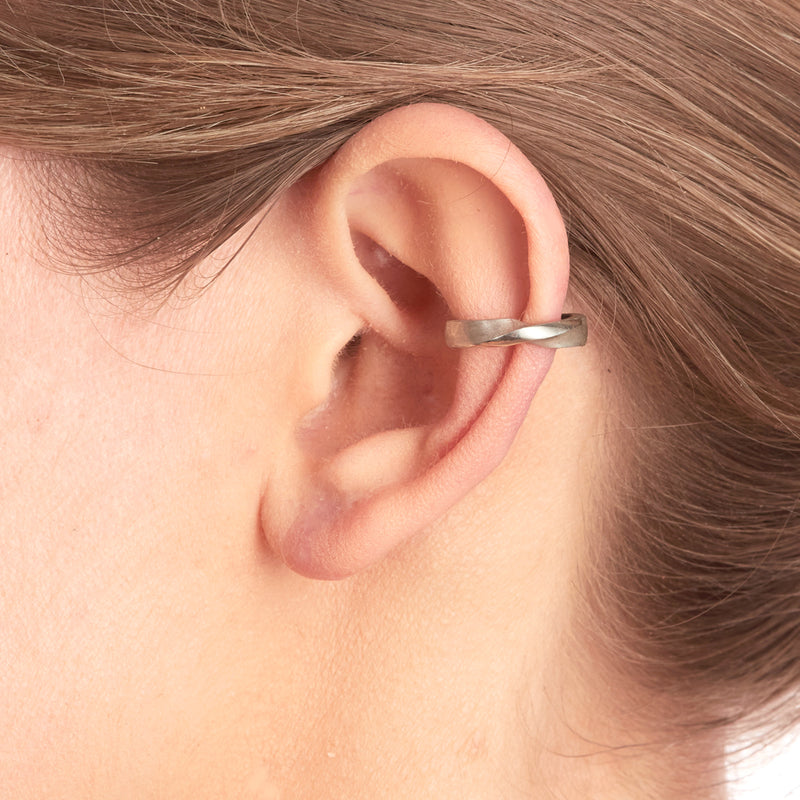 Silver Twist Ear Cuff