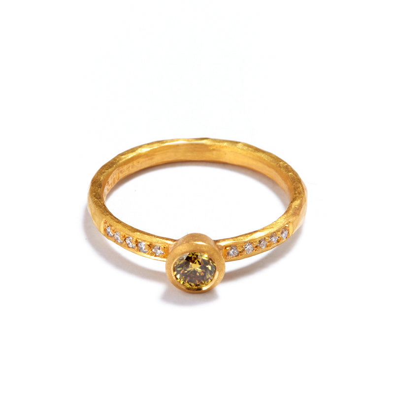 Gold Yellow Diamond Ring with Shoulder Diamonds