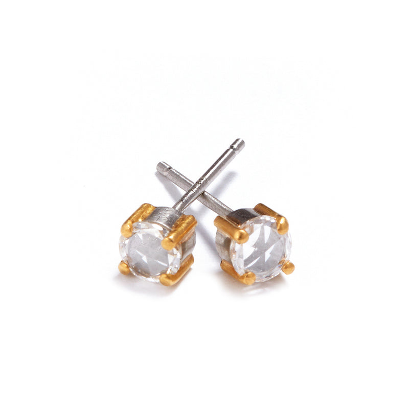 Platinum Stud Gold Claw Set Diamond Earrings